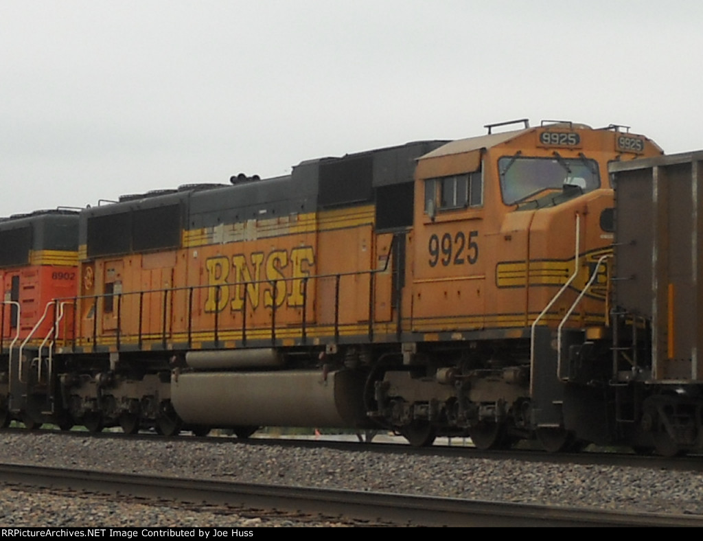 BNSF 9925